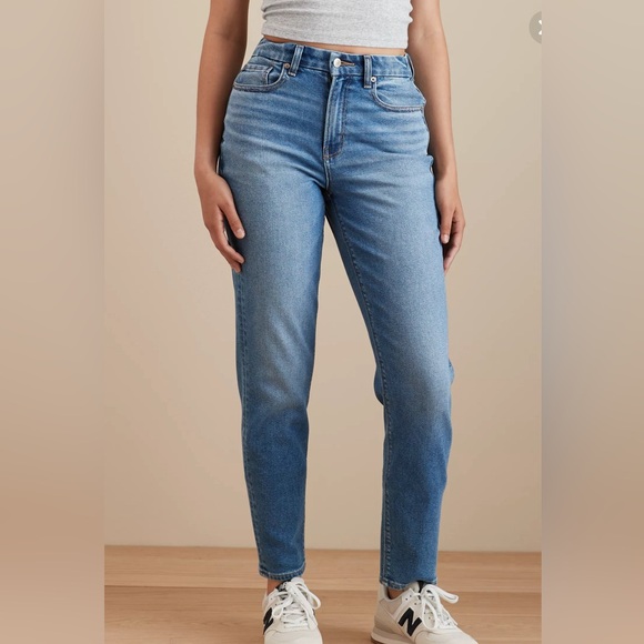 AE Stretch Mom Jean - Picture 1 of 2